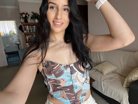 Laylaaa profile image