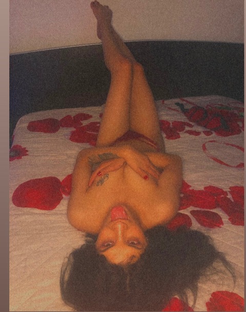 BiAnCaOnRoP🥵🔞 cover image