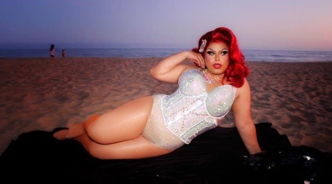Alejandra 🌹 cover image