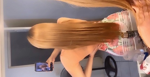 Beauty👩🏼 cover image