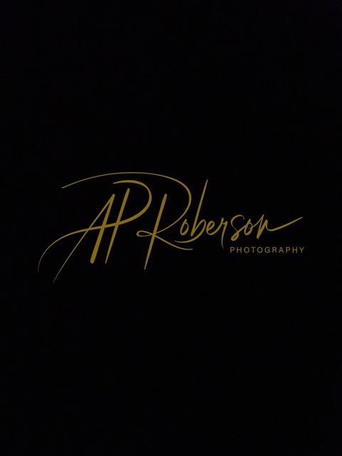 APRobersonPhotography cover image