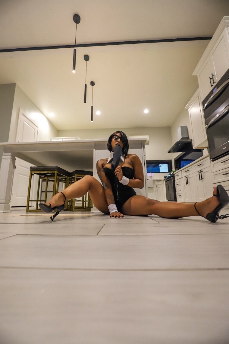 Officialmizztwerksum cover image